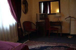 Flaminius Hotel 3*